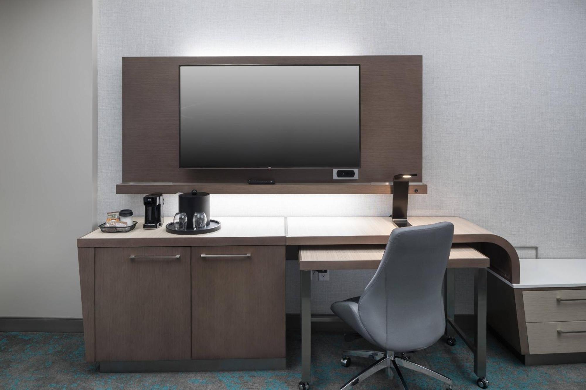 Courtyard By Marriott Houston Heights/I-10 Hotel Buitenkant foto